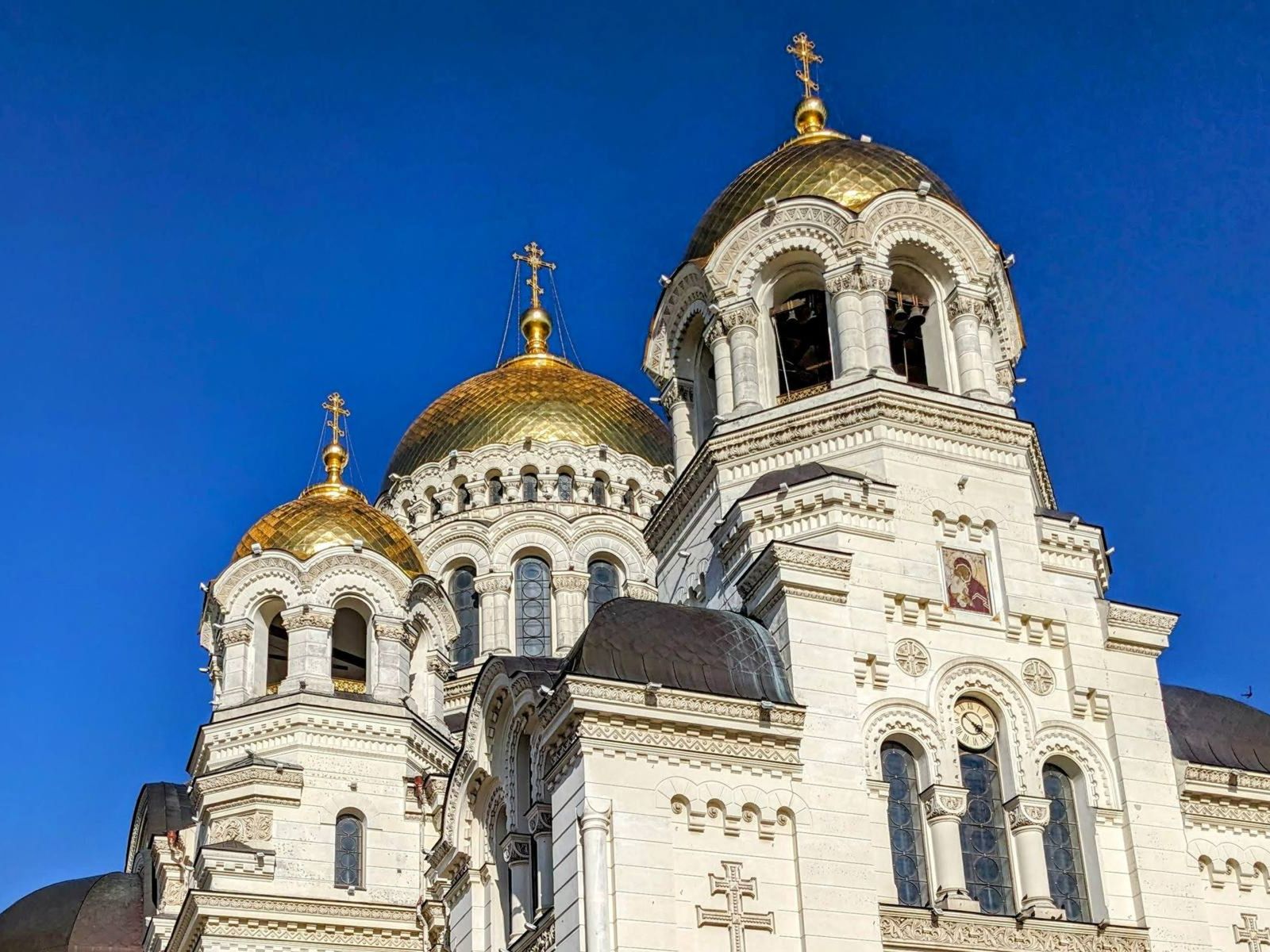 Храм