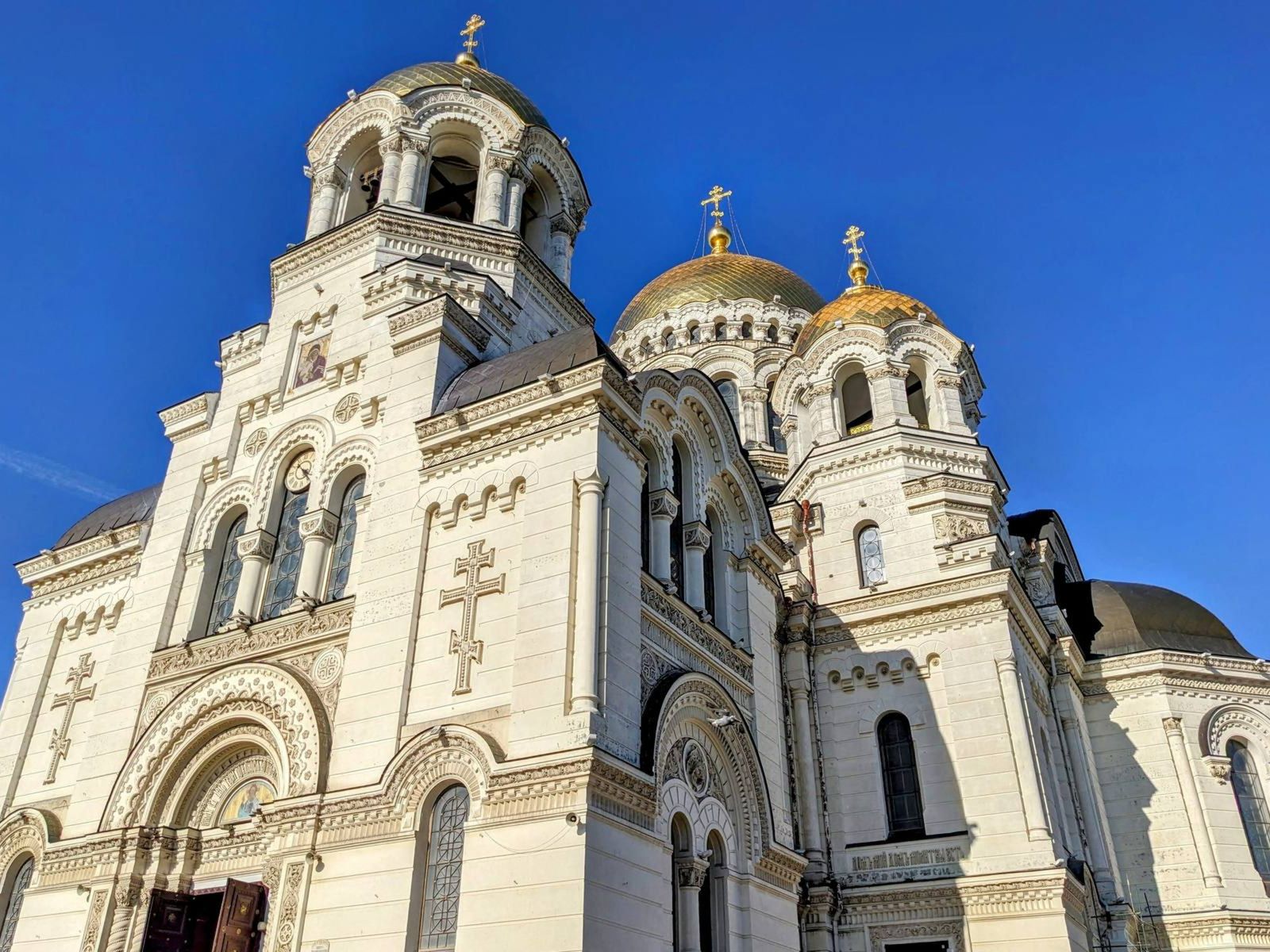 Храм