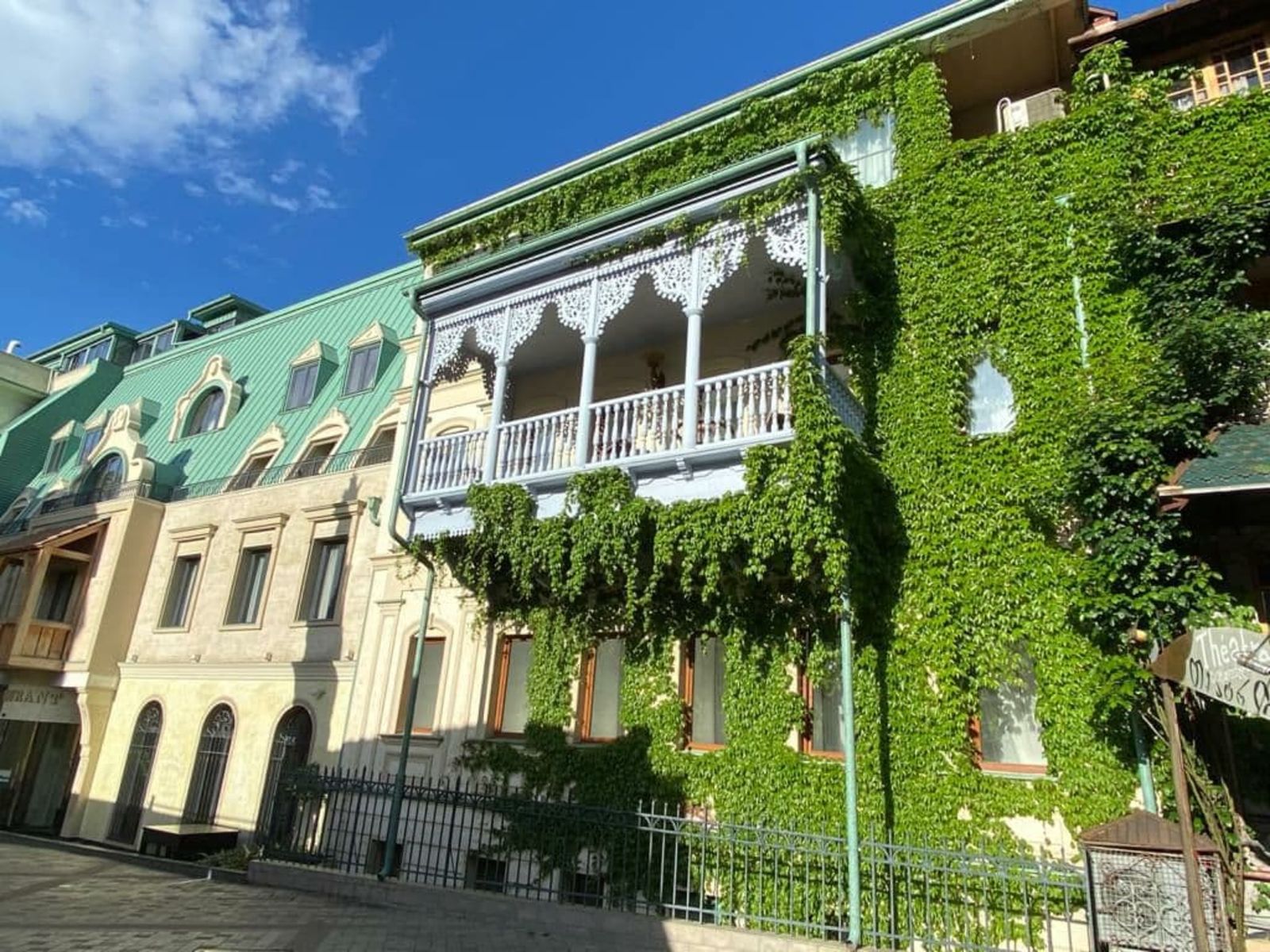 Старые дома