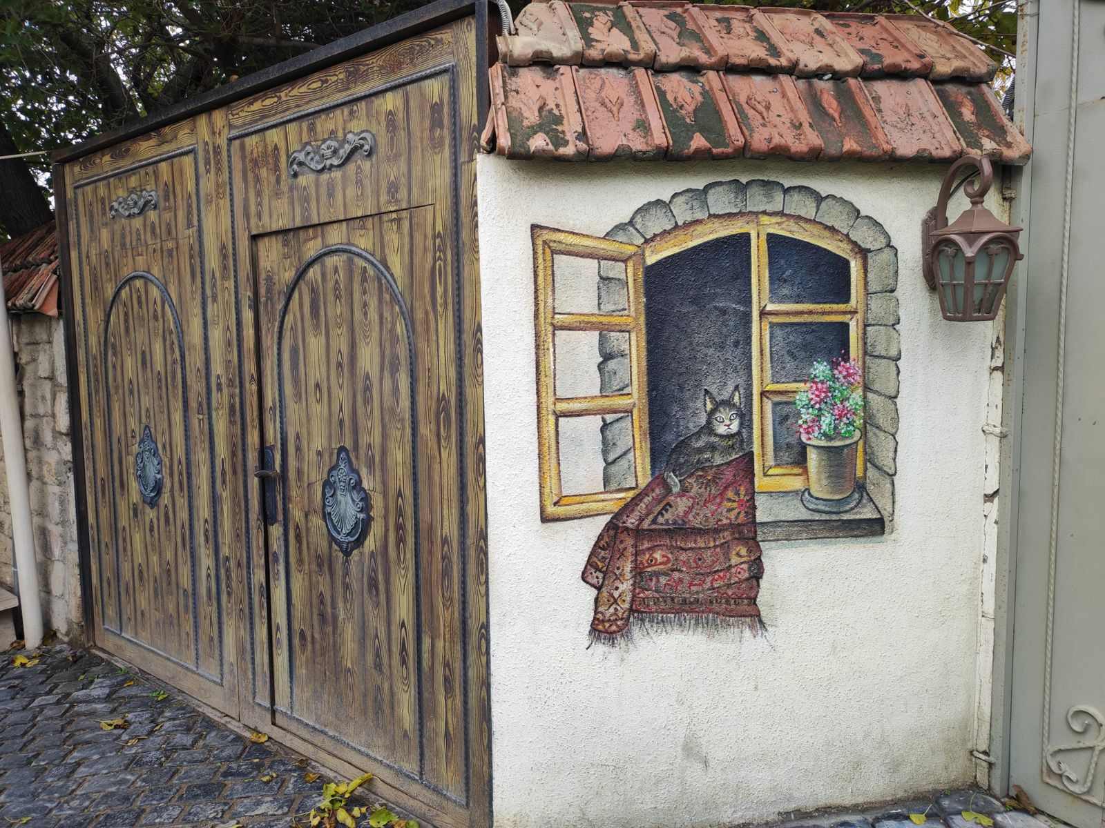 Расписные улочки поселка