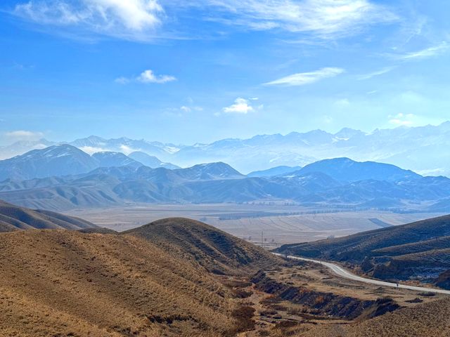 Экскурсия из Бишкека к каньонам Ак-Сай: Долина забытых рек — фото 2