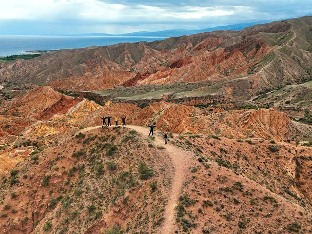 Экскурсия из Бишкека к каньонам Ак-Сай: Долина забытых рек — фото 3