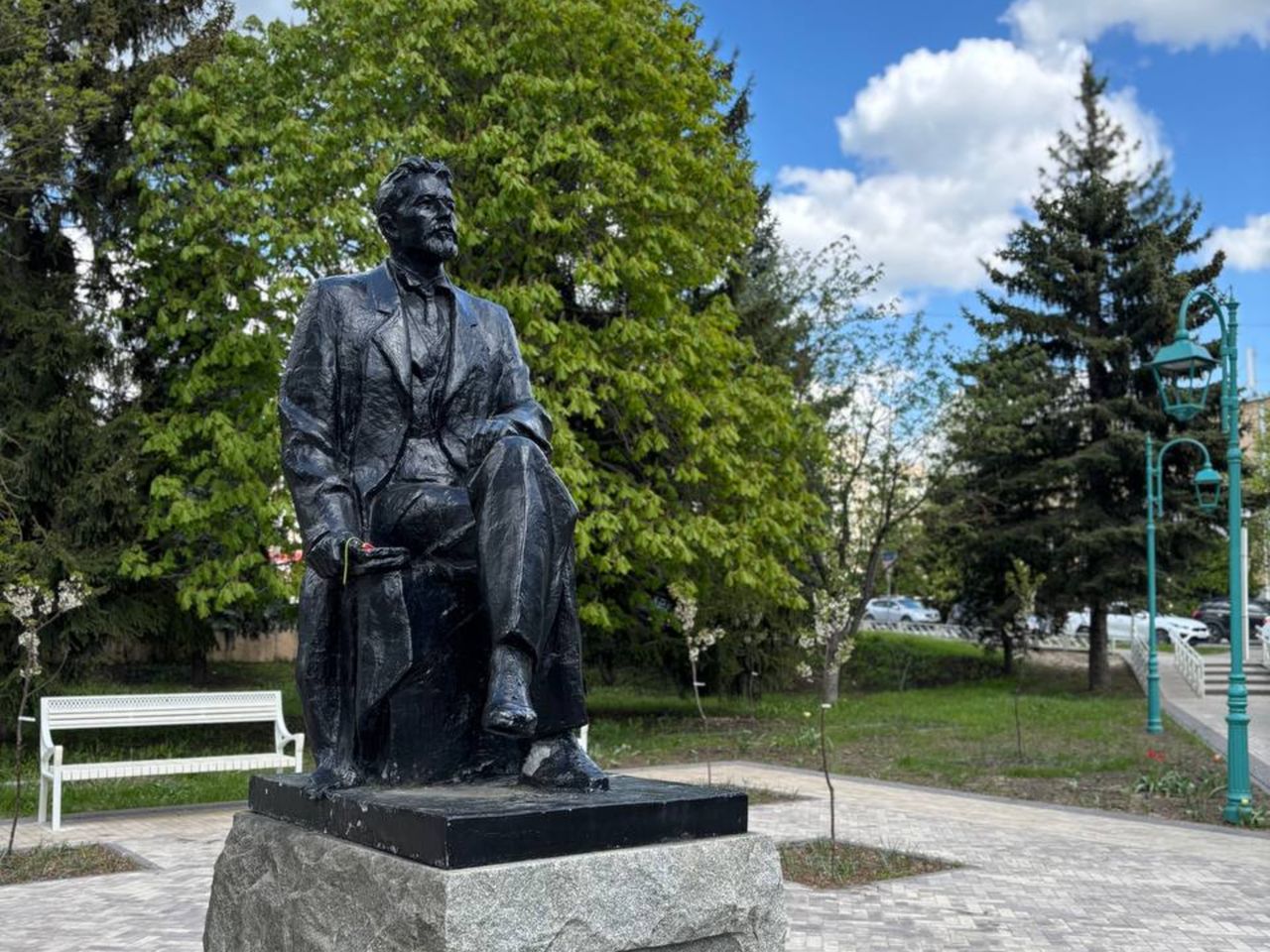 Индивидуальная обзорная экскурсия по Чехову (Лопасня) - индивидуальная экскурсия в Чехове на машине гида длительностью 2 часа с количеством участников до 5 человек цена экскурсии 5000₽