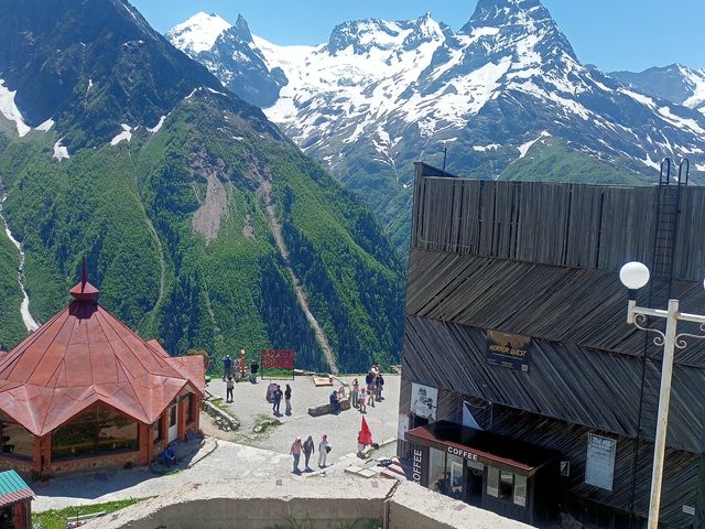 Экскурсия в Домбай, Гум-Баши, Сырные пещеры, Шоанинский храм — фото 2