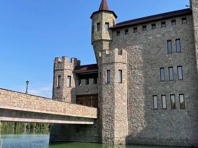 Экскурсия в Нальчик, замок Шато-Эркен + термальные бассейны — фото 2
