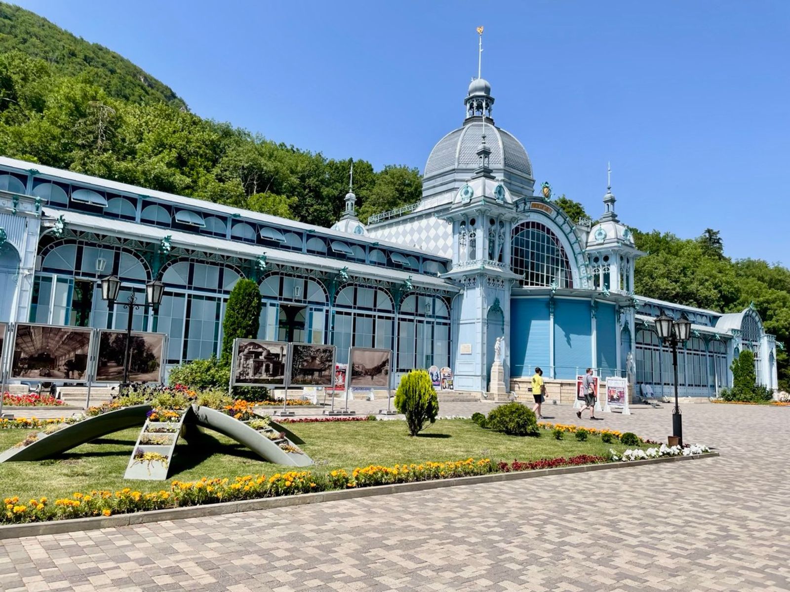 На экскурсии
