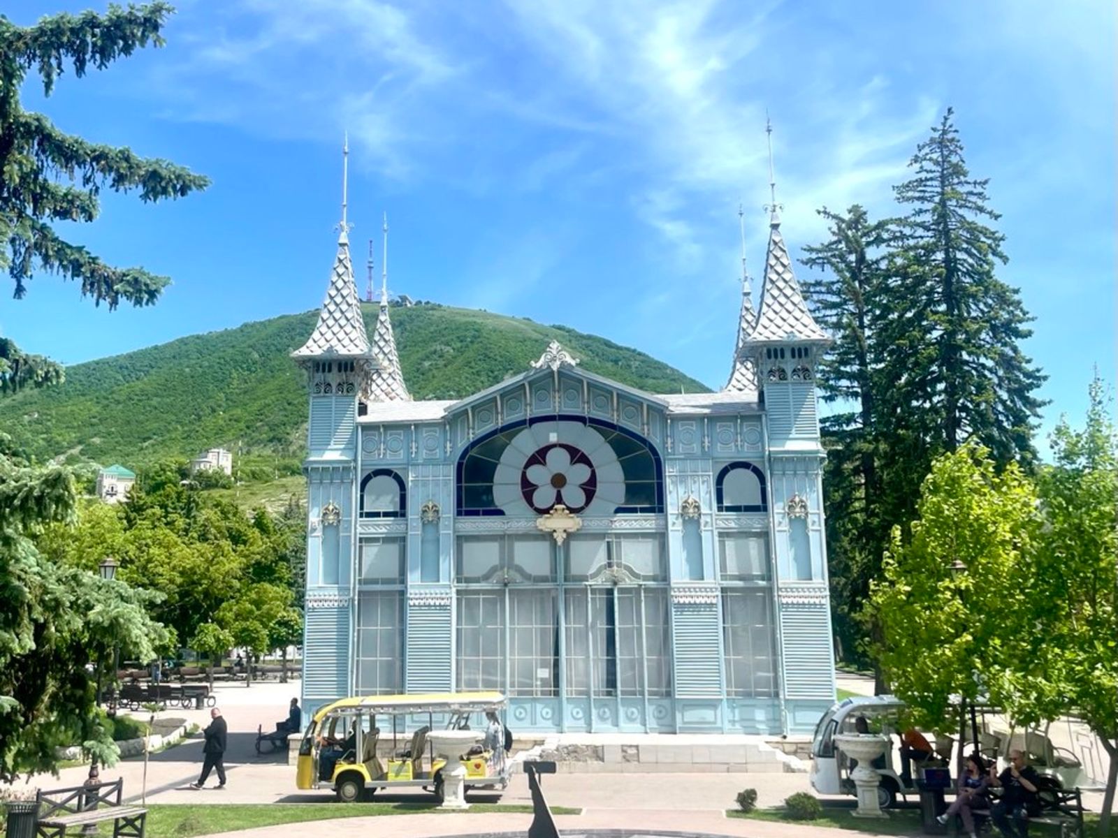 В КМВ