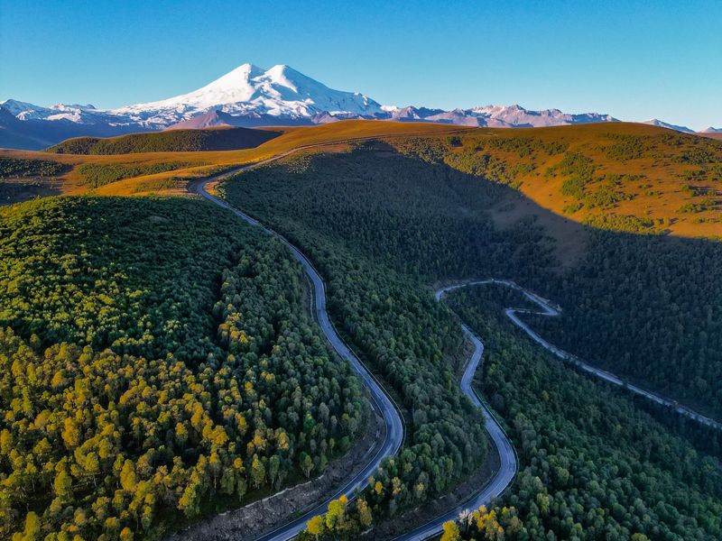Обзорная экскурсия на плато Бермамыт и в урочище Джилы-Су - групповая экскурсия в Кисловодске на машине гида длительностью более 12 часов с количеством участников до 6 человек цена экскурсии 6100₽