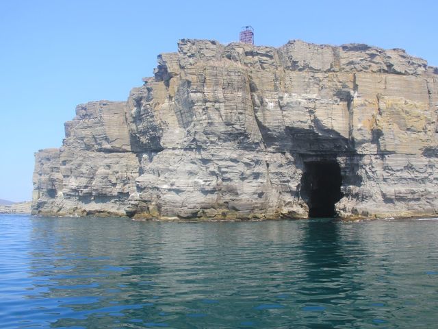Морская экскурсия на катере к ларгам, острова Клыкова, Шкота — фото 3