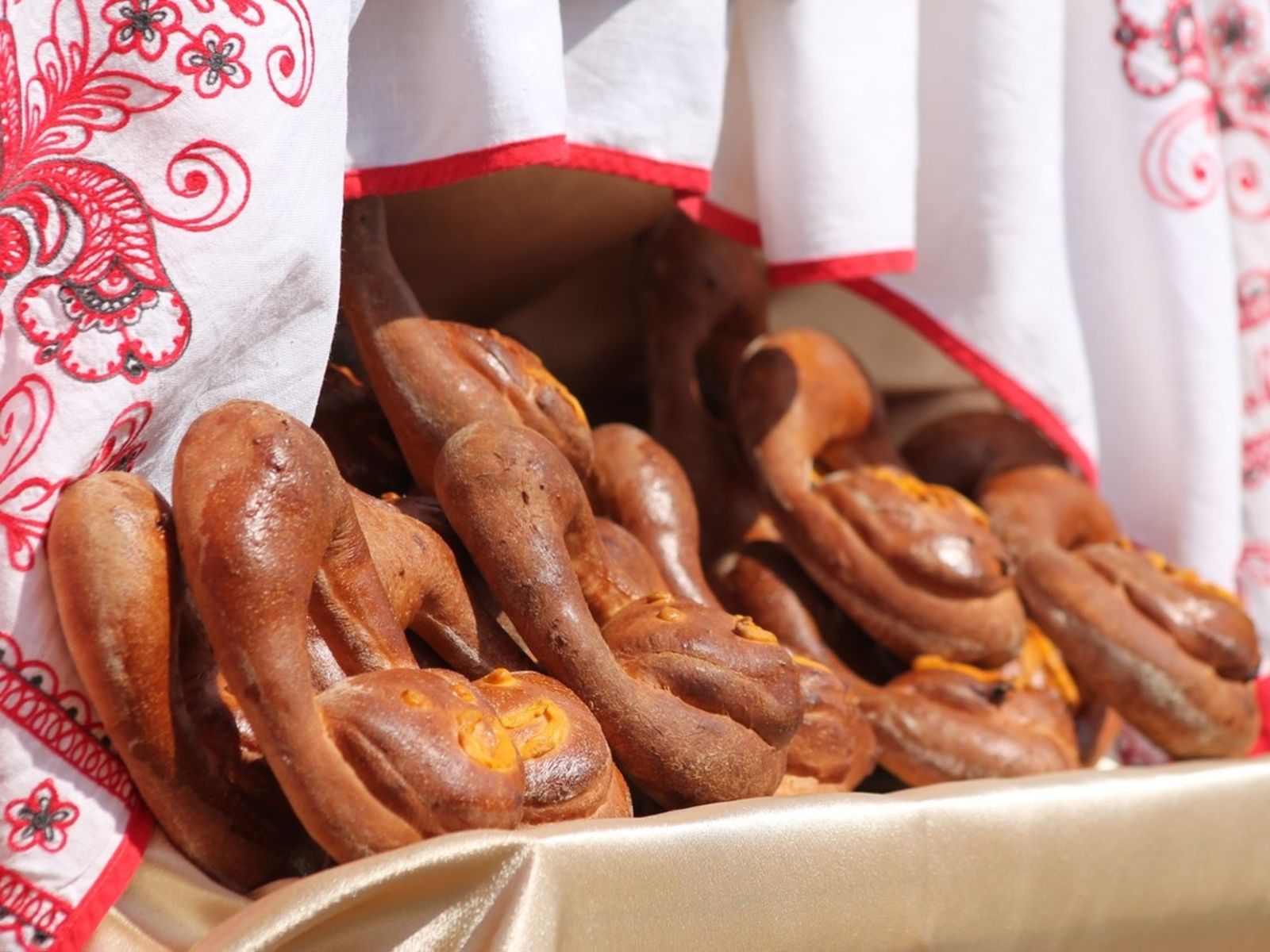 Калачи