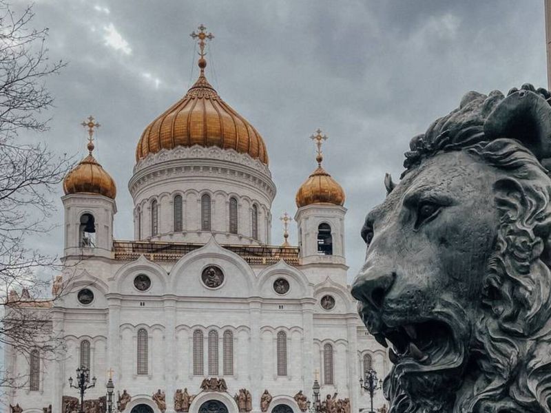 Тематическая экскурсия "Три мистических замка Москвы" - индивидуальная экскурсия в Москве пешком длительностью 2 часа с количеством участников до 6 человек цена экскурсии 8400₽