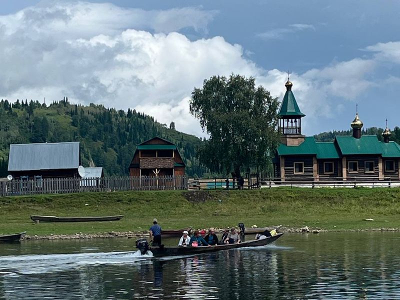 Индивидуальная обзорная экскурсия из Шерегеша в Таштагол - индивидуальная экскурсия в Шерегеше на машине гида длительностью 4 часа с количеством участников до 2 человек со скидкой 25% цена экскурсии 5512.5₽