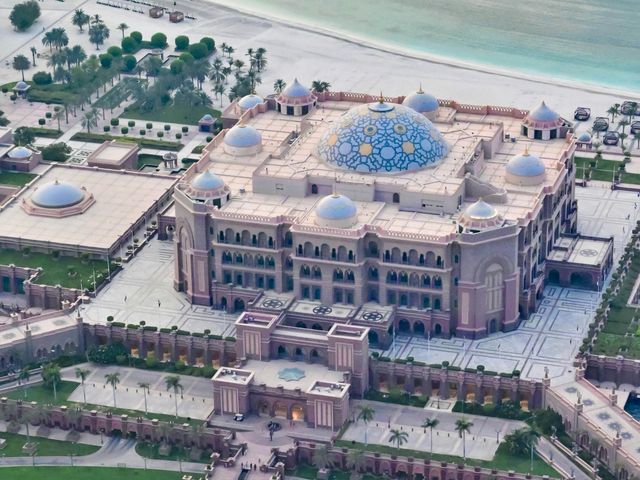 Индивидуальная обзорная экскурсия по Абу-Даби со стартом из Дубая — фото 2