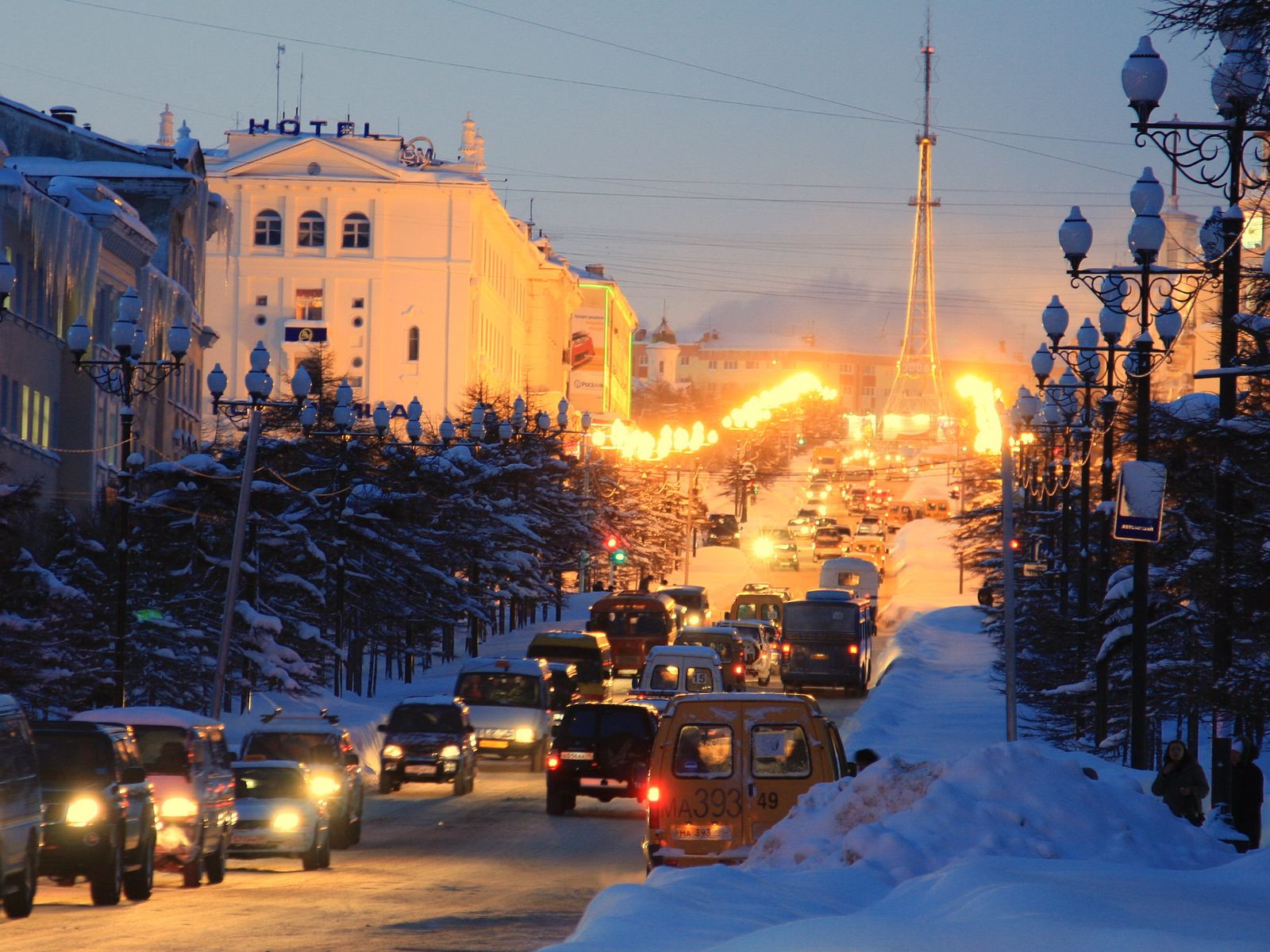 Вечерний проспект