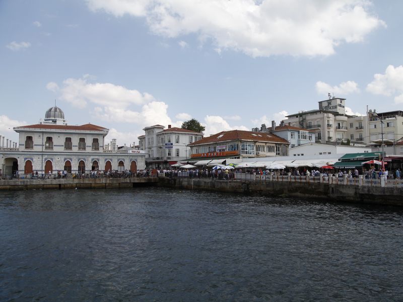 Групповая экскурсия на корабле из Стамбула на Принцевы острова - групповая экскурсия в Стамбуле длительностью 7 часов с количеством участников более 20 человек цена экскурсии 31€