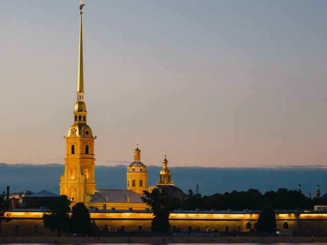 Групповая экскурсия в Петербурге "Ночная Нева и разводные мосты" — фото 3
