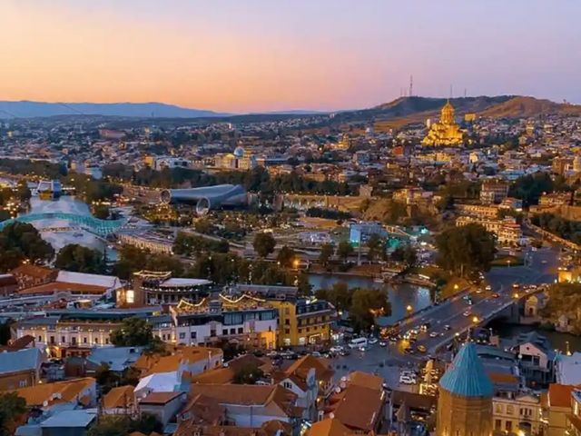 Экскурсия по Тбилиси: атмосфера и гостеприимство старого города — фото 3