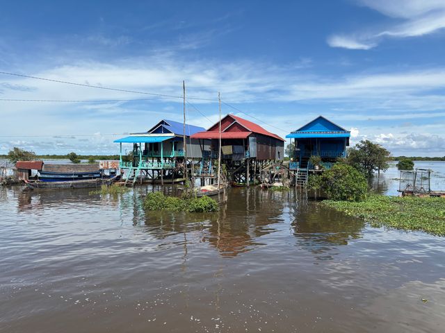 Обзорная экскурсия в Кампонг Плук — деревню на водах Тонлесапа