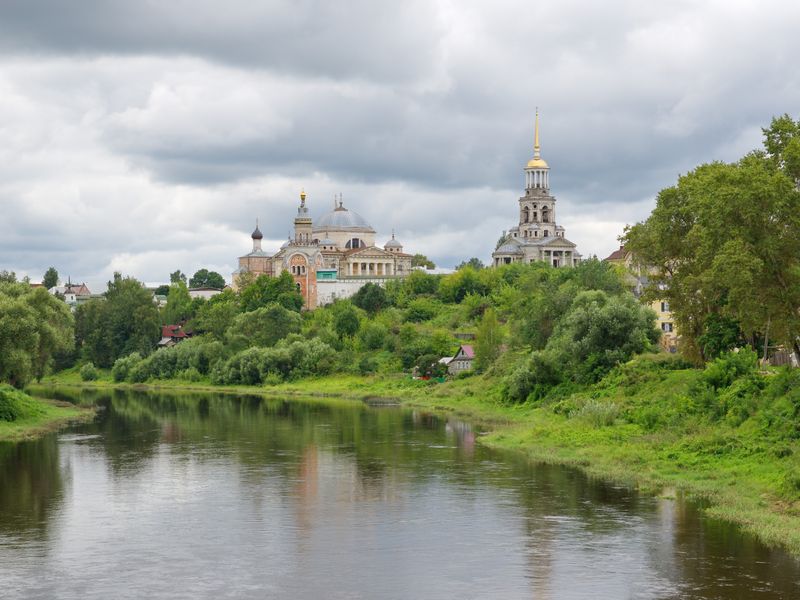 Обзорная экскурсия в города вдохновения: Тверь и Торжок - индивидуальная экскурсия В Tверь на машине гостей длительностью 7 часов с количеством участников до 4 человек цена экскурсии 8000₽