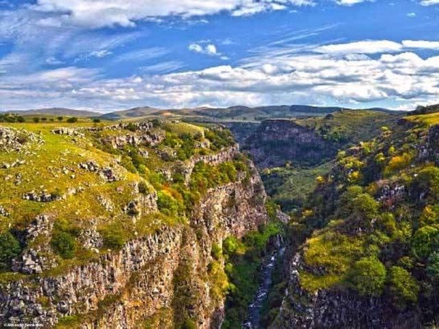 Индивидуальная обзорная экскурсия в каньон Дашбаши из Тбилиси — фото 2