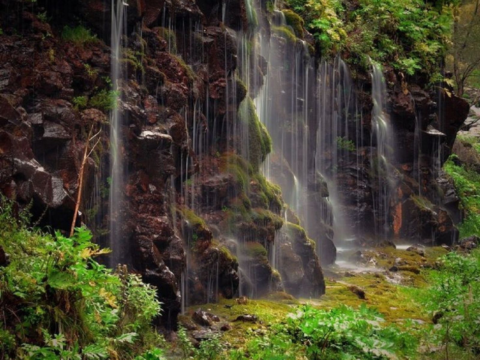 Водопад