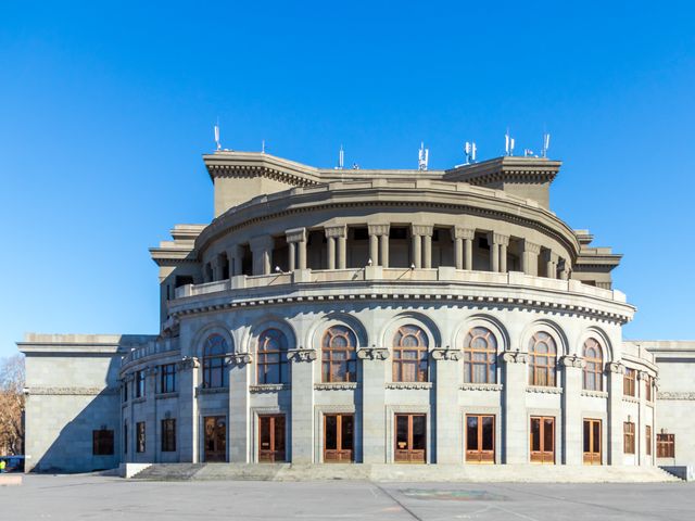 Групповая обзорная экскурсия в Ереване "Тепло розового города"