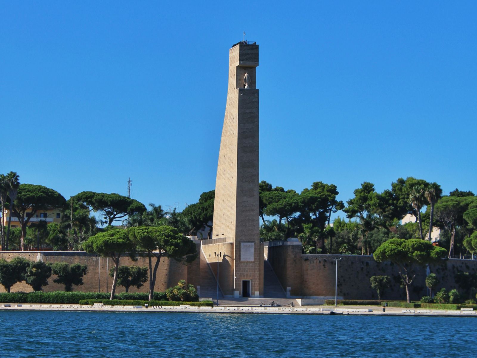 Ракурс с воды