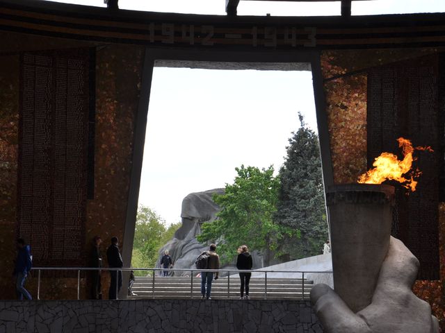Групповая обзорная экскурсия на Мамаев курган в Волгограде