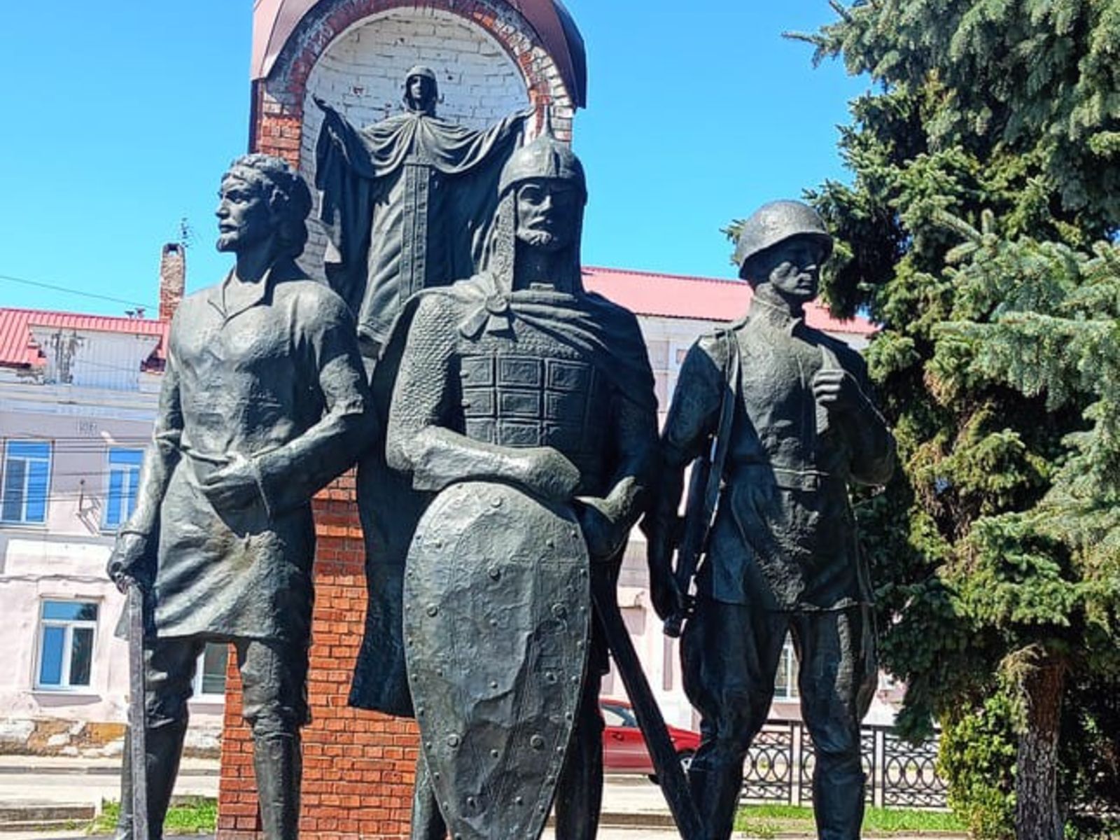 Памятник