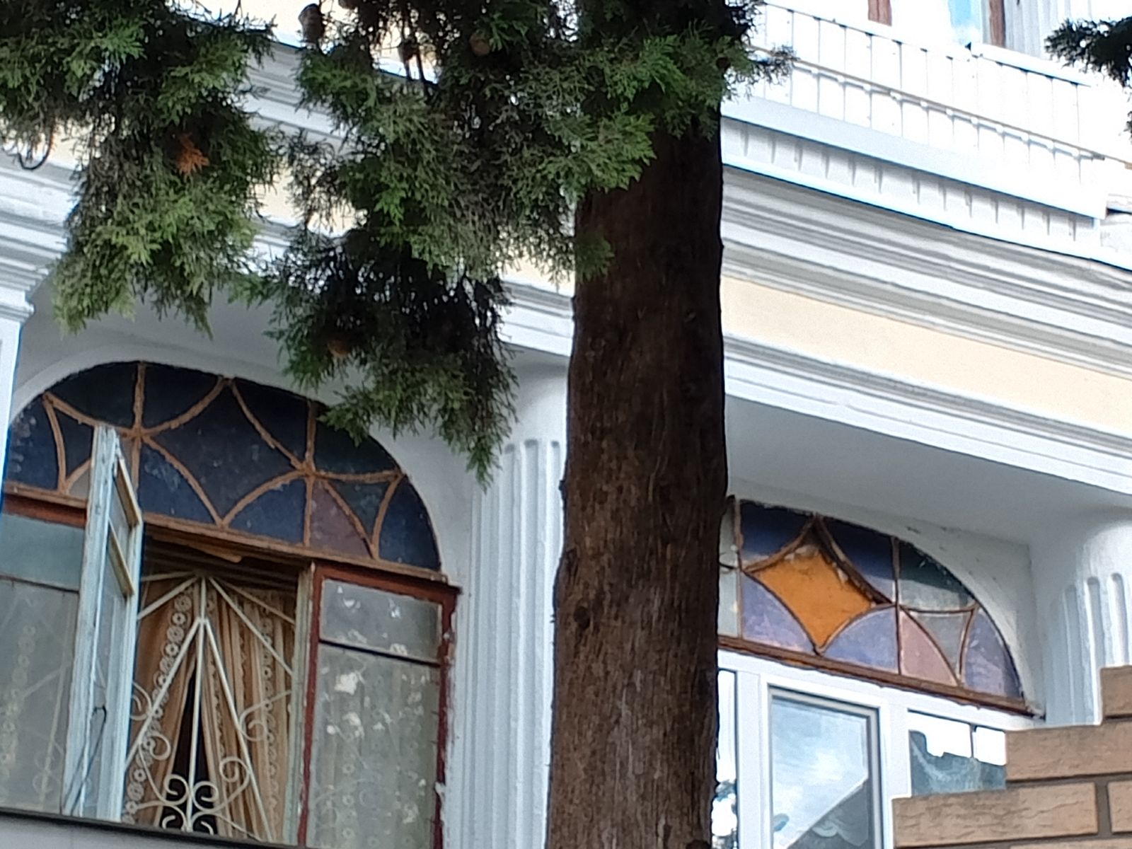Пленяющие витражи