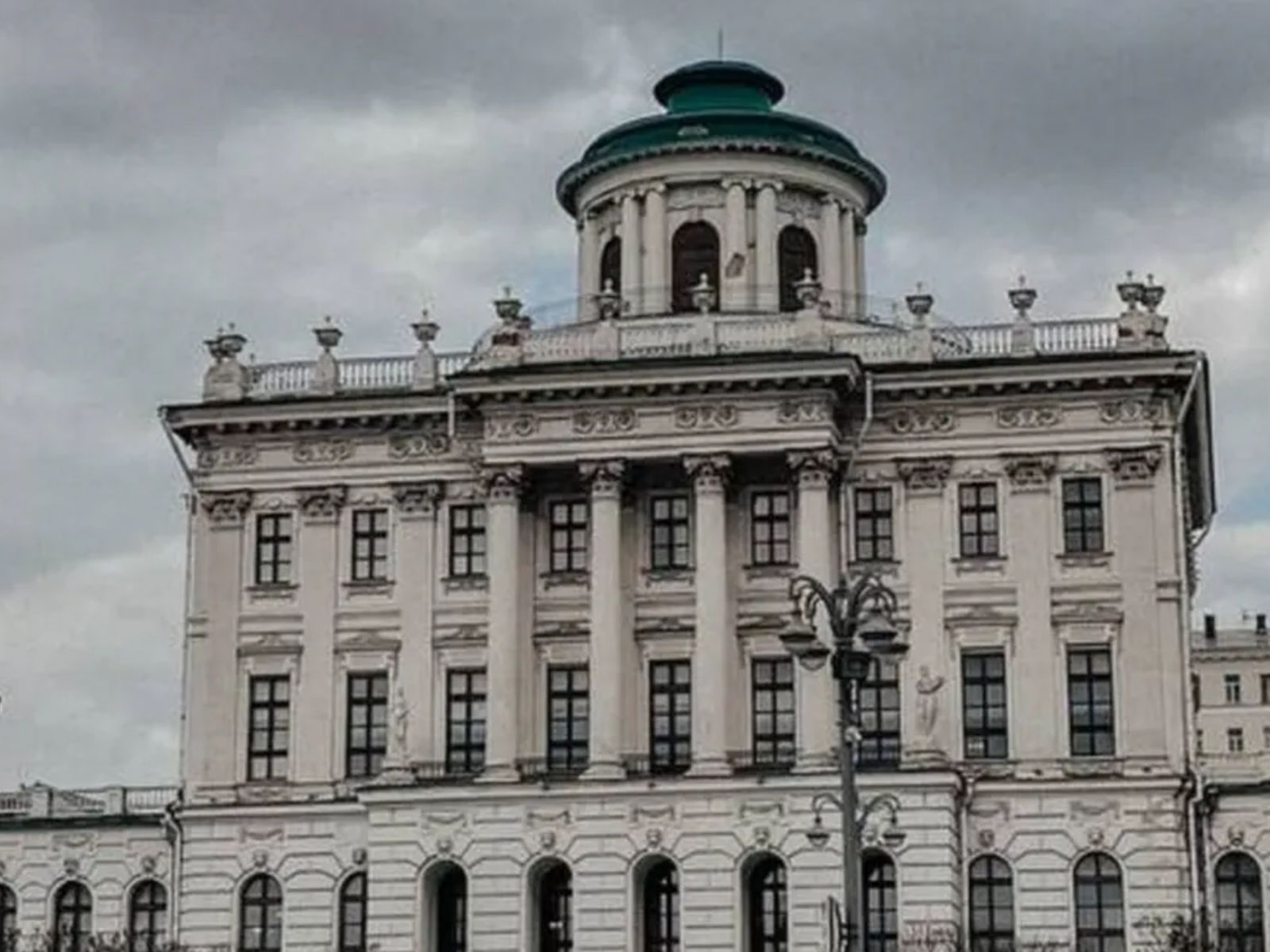 В Москве