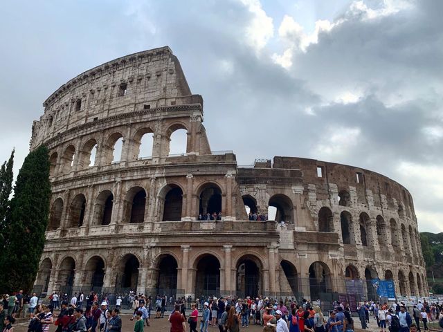 Групповая экскурсия в Риме "Колизей, Римский форум и Палатин"