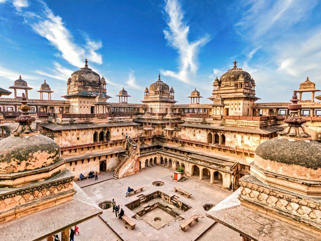 Обзорный тур из Дели в Агру, Гвалиор и Орчху на 2 дня