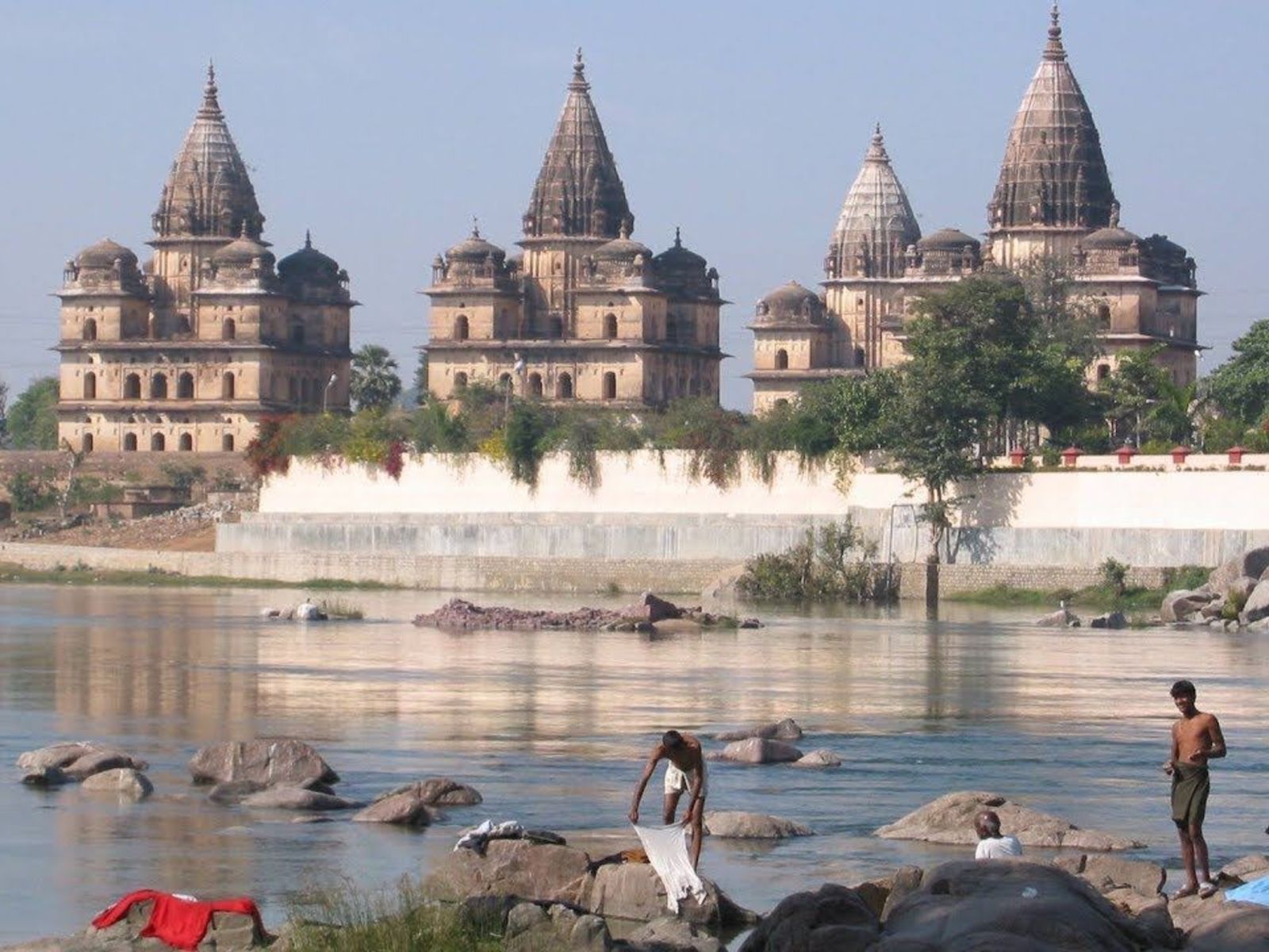 Вид с берега реки Бетва, Орчха