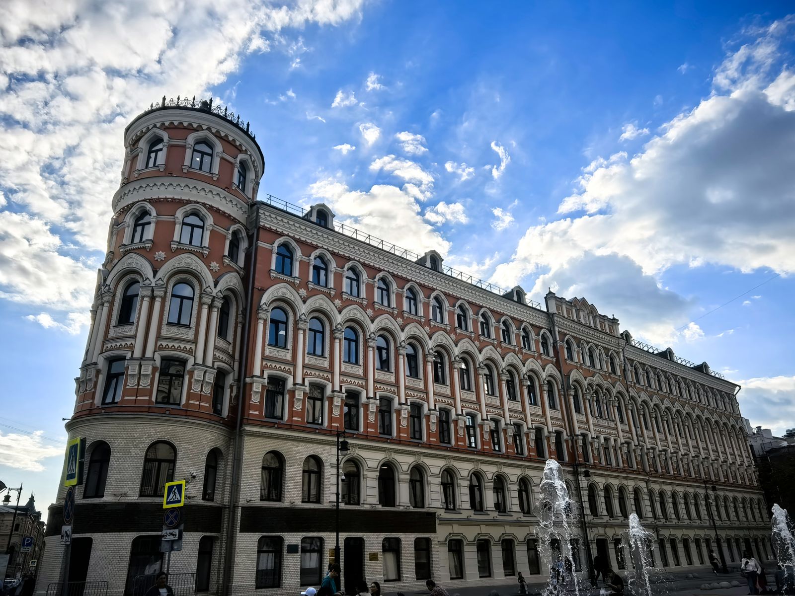 Подворье Троице-Сергиевой лавры