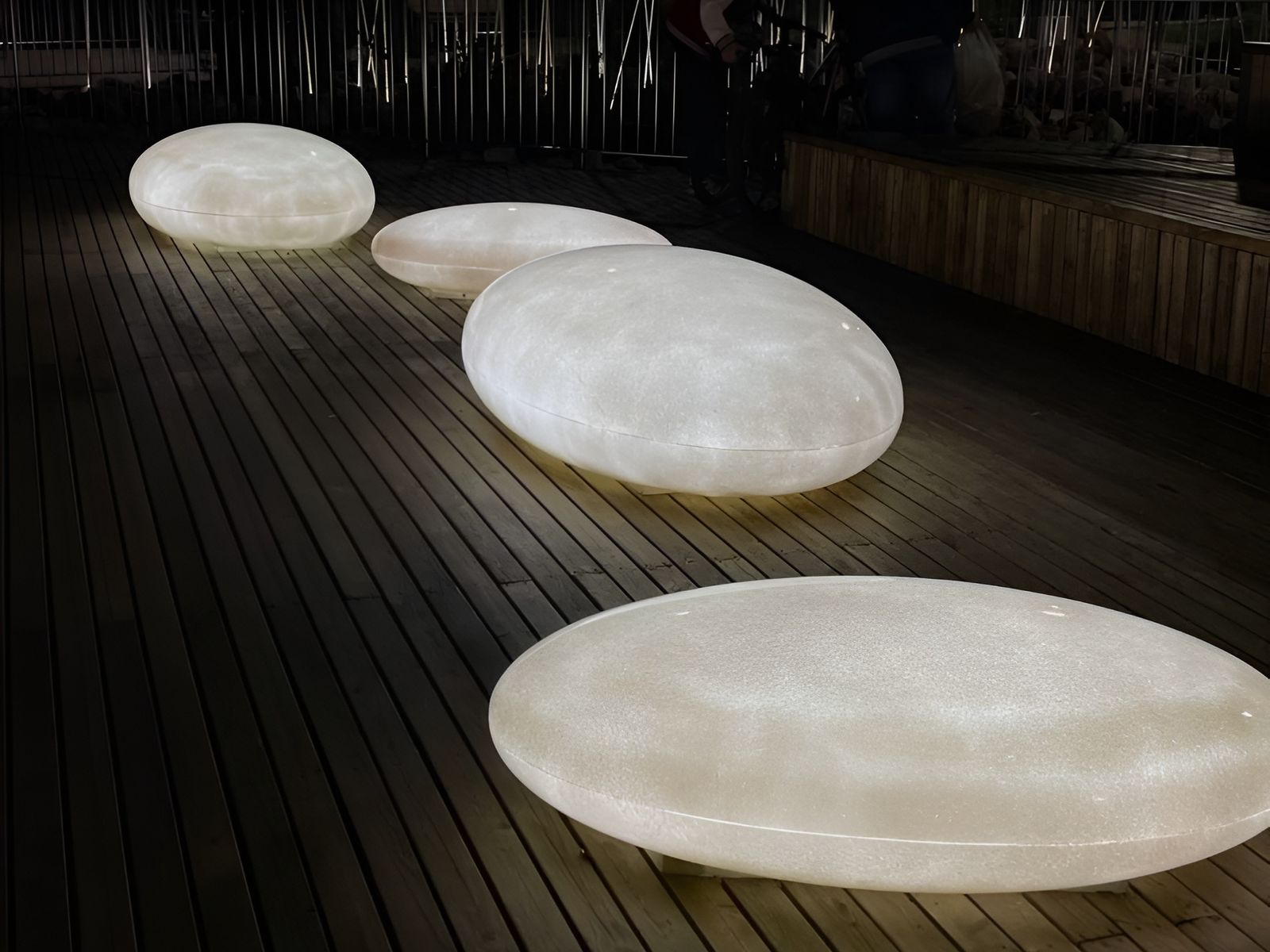 Парк Света. Лунные камни