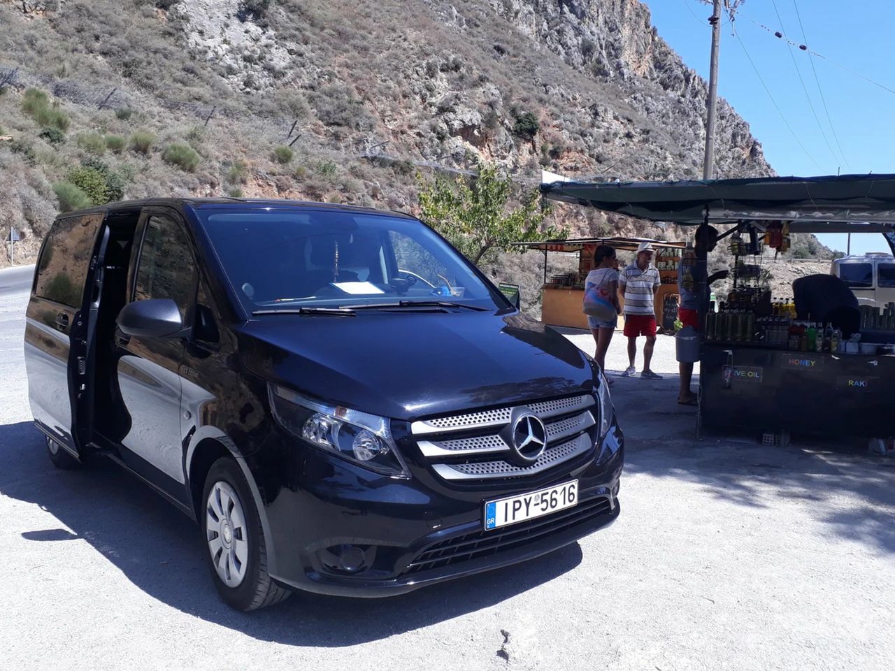 Обзорная экскурсия из Ретимно "Остров Крит для детей" - индивидуальная экскурсия в Ретимно на машине гида длительностью 7 часов с количеством участников до 8 человек цена экскурсии 460€