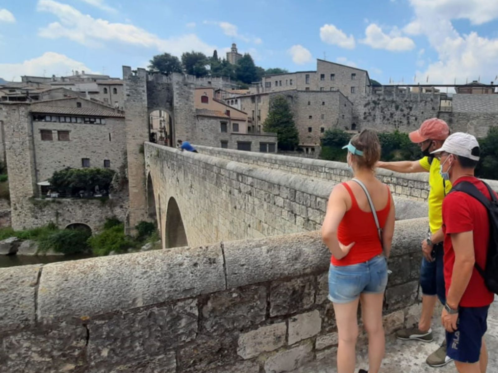 Перед полным погружением в Средневековье