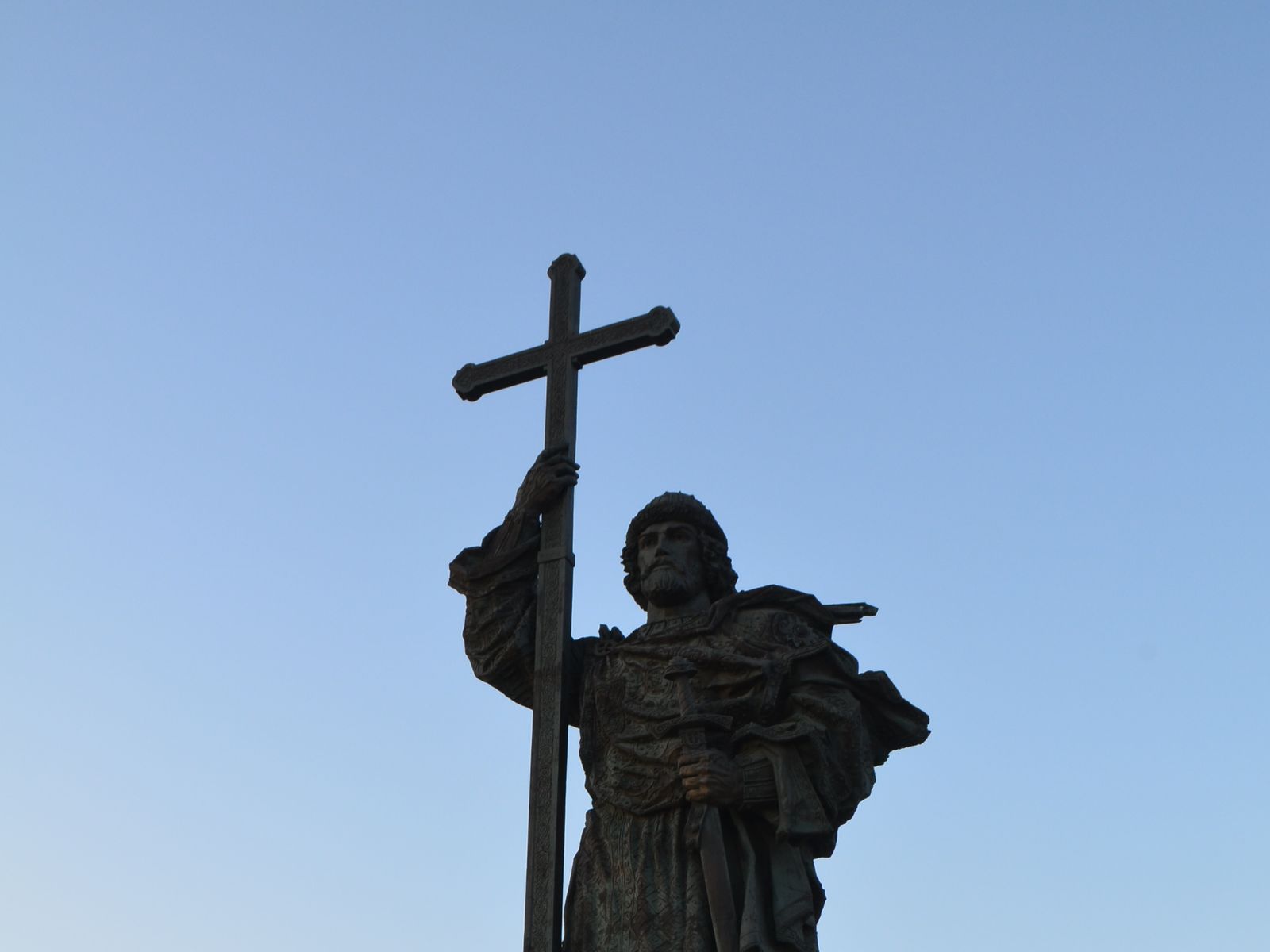 Боровицкая площадь. Памятник князю киевскому Владимиру