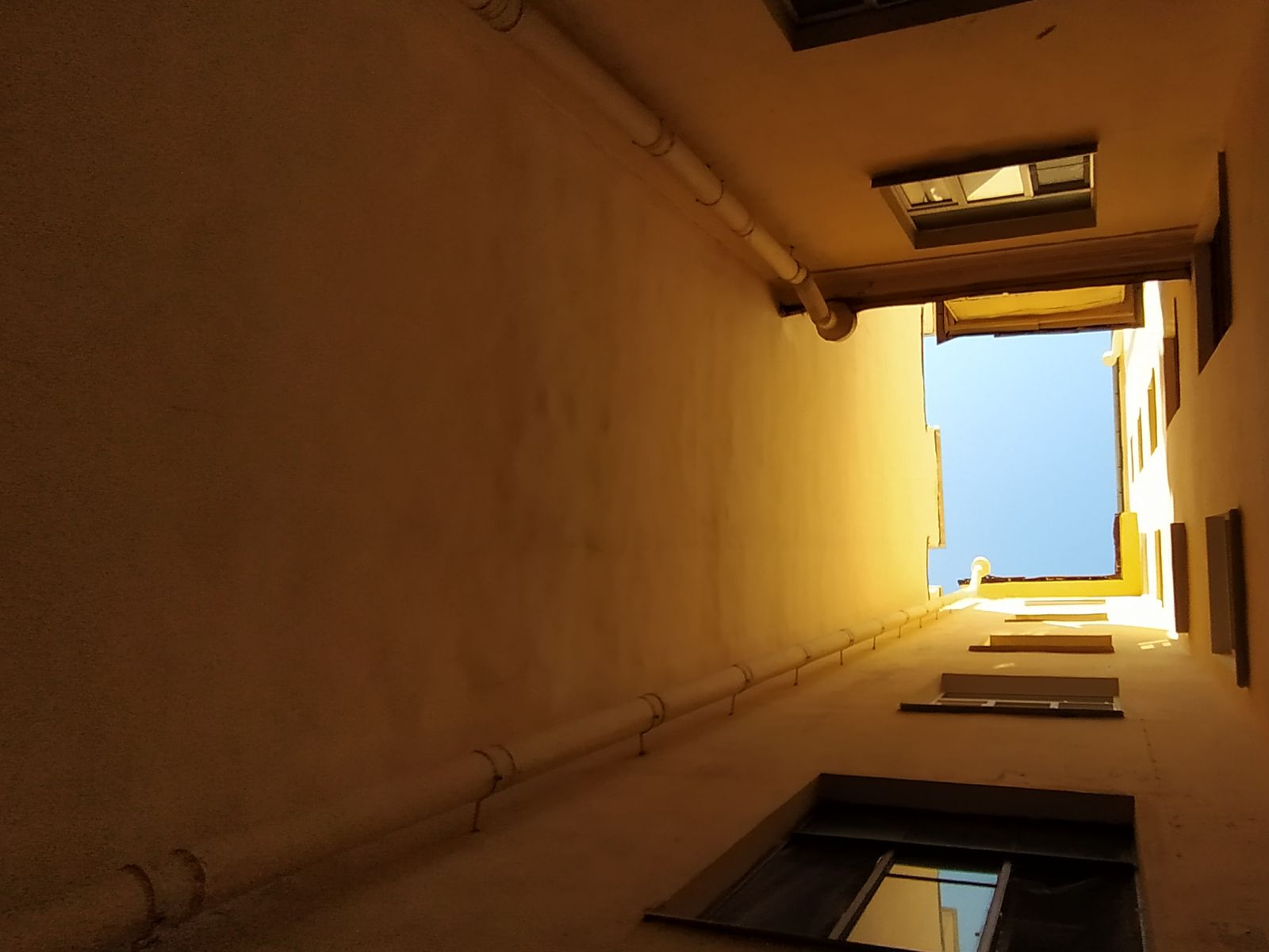 Двор-колодец