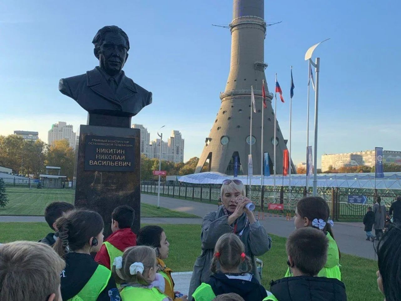 Квест-экскурсия на Останкинскую башню для детей и взрослых - индивидуальная экскурсия в Москве пешком длительностью 2 часа с количеством участников до 20 человек цена экскурсии 10000₽