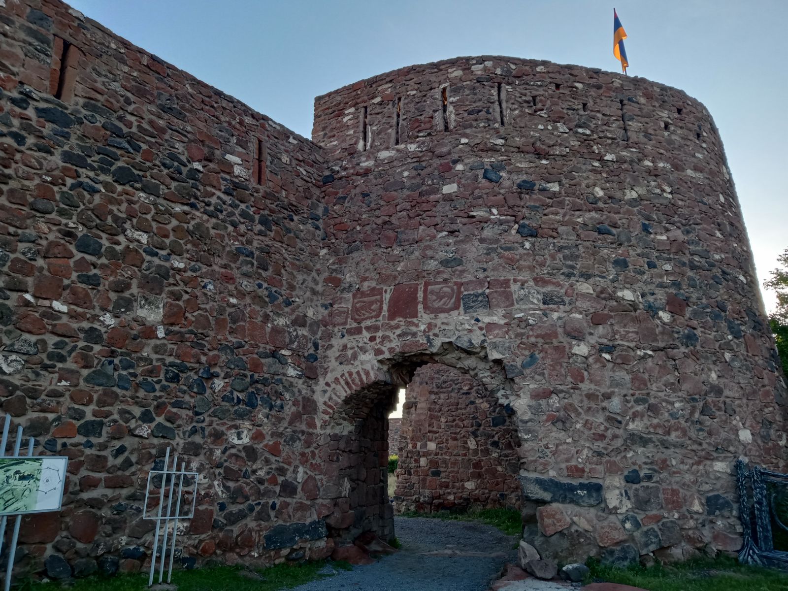 Вход в крепость