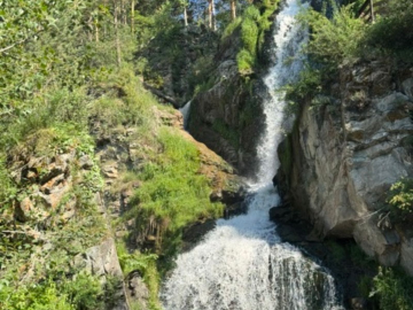 Камышлинский водопад