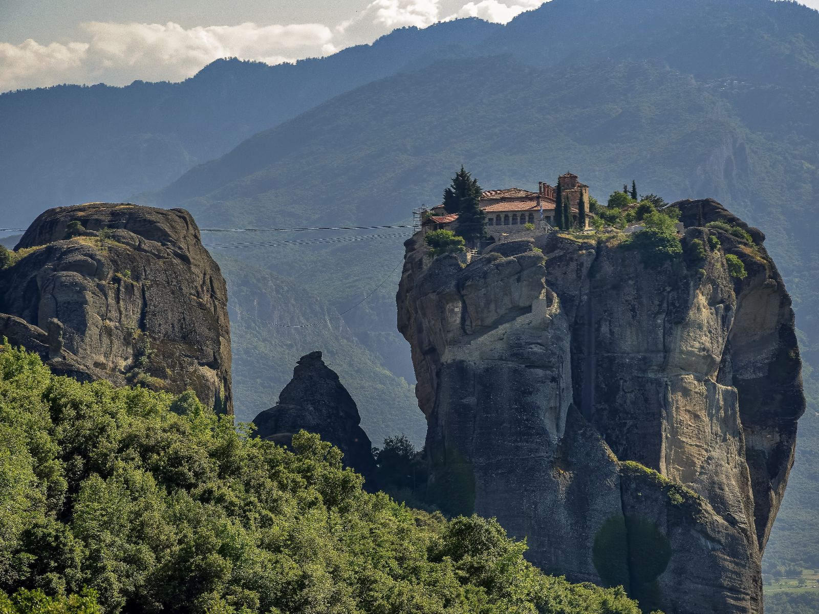 Astoria Grande в Волосе