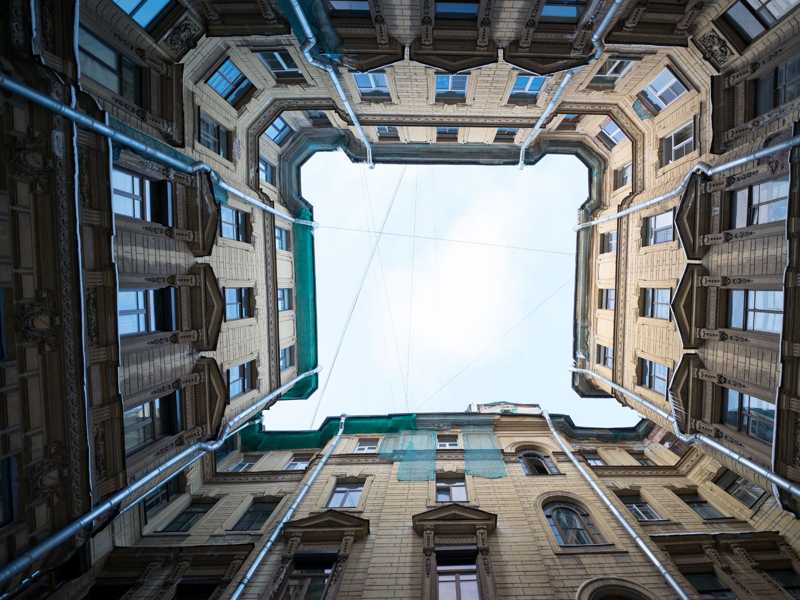 Двор-колодец