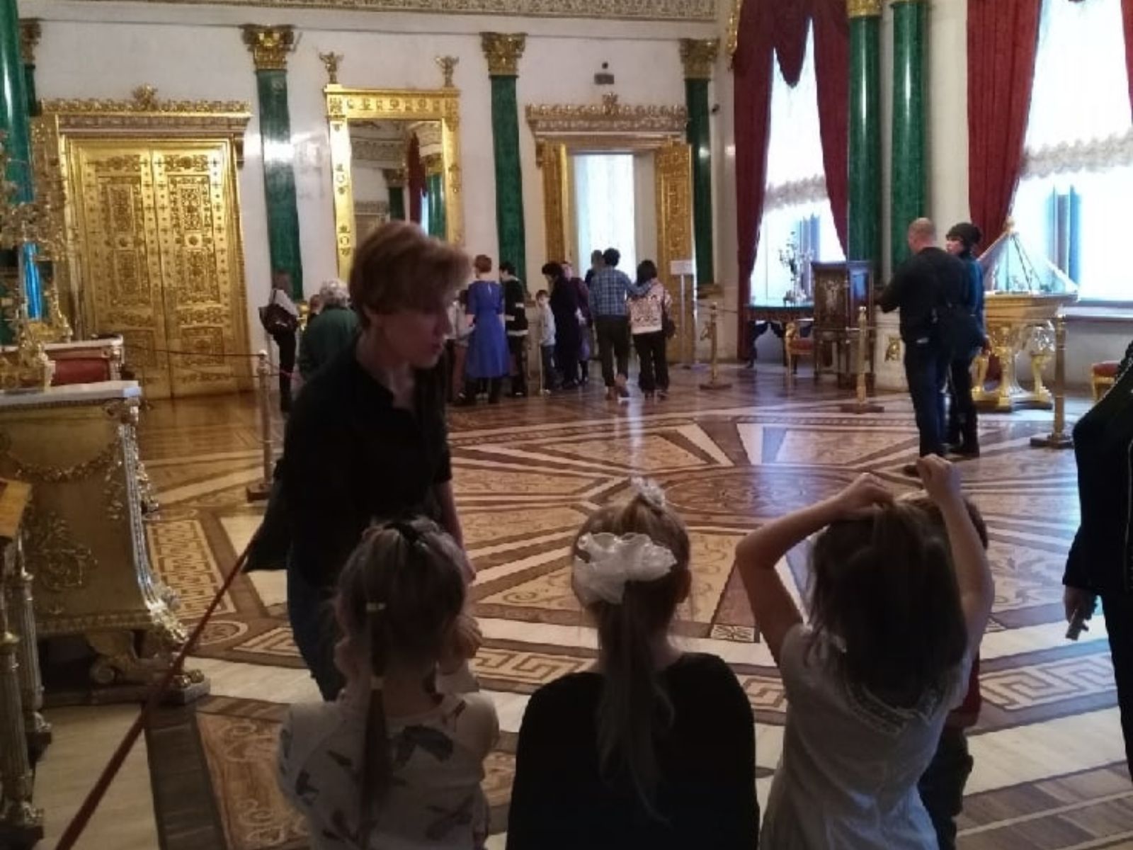 На экскурсии