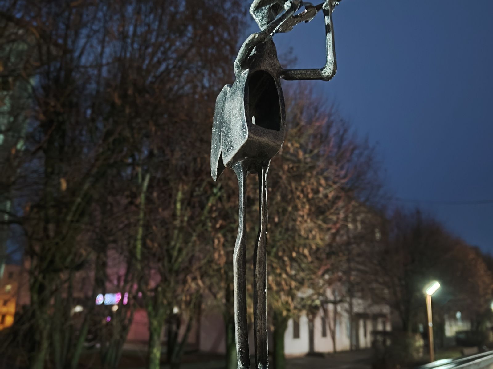 Еще один ангел-скрипач