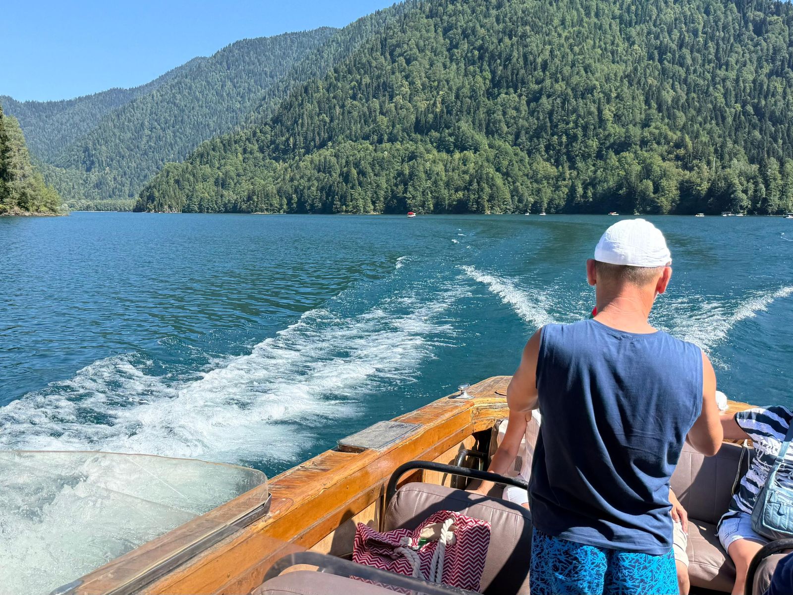 Прогулка на катере