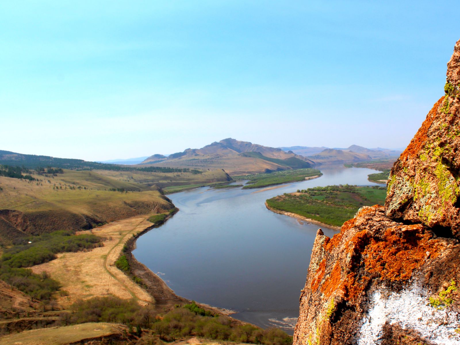 Вид с горы Спящий лев