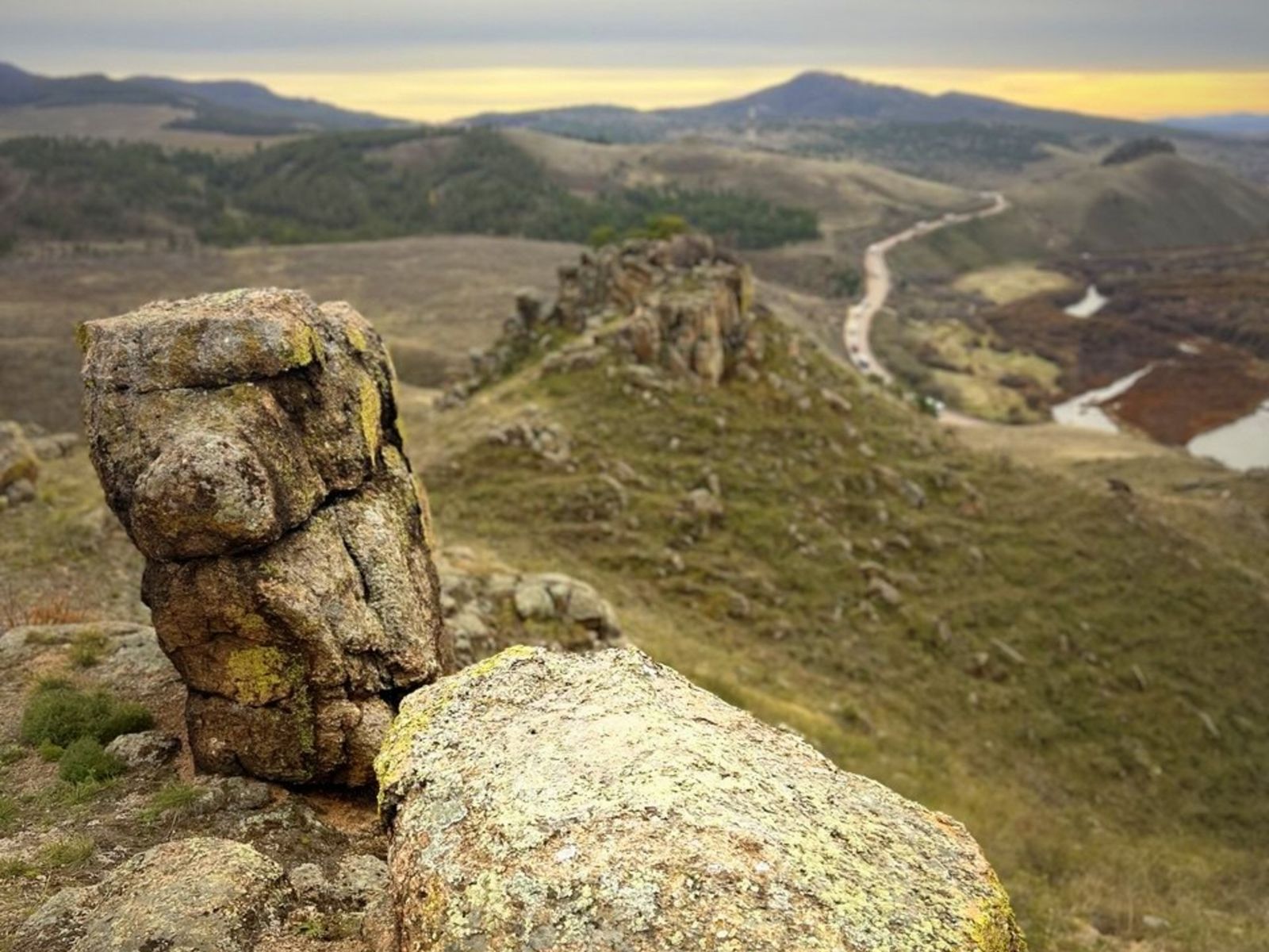 Каменные духи Бухэ-Батора